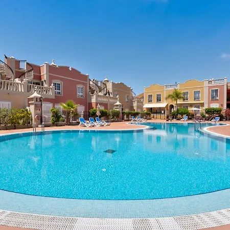 Paraiso J47 Partial Sea View & Sunny Terrace 1b Ferienhaus *